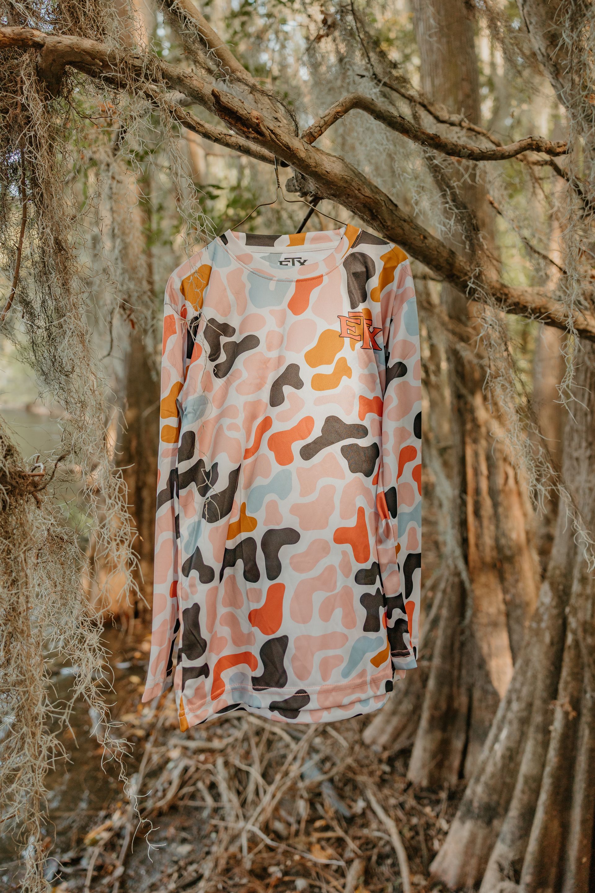 ETX Coastal Camo Performance Fishing Shirt - Coral Reef | Youth Hooded & Unhooded